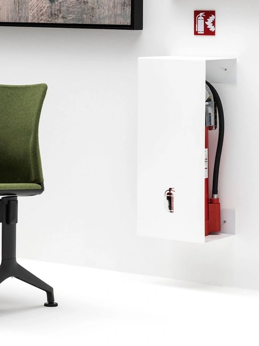 Contenitore Porta Estintore in metallo laccato bianco di Adriani e Rossi