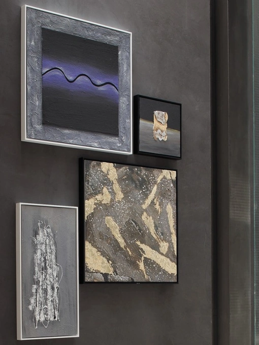 Quadri artistici in stucco e resina eseguiti manualmente e montati su cornice in legno Gallery di Adriani e Rossi