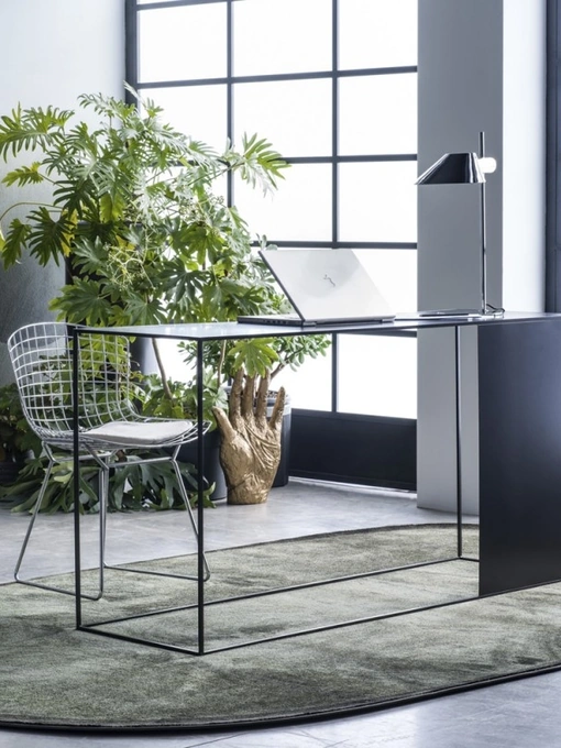 Scrittoio Desk in metallo verniciato color antracite di Adriani e Rossi