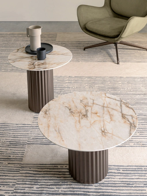 Tavolino Enea con top in ceramica di Riflessi