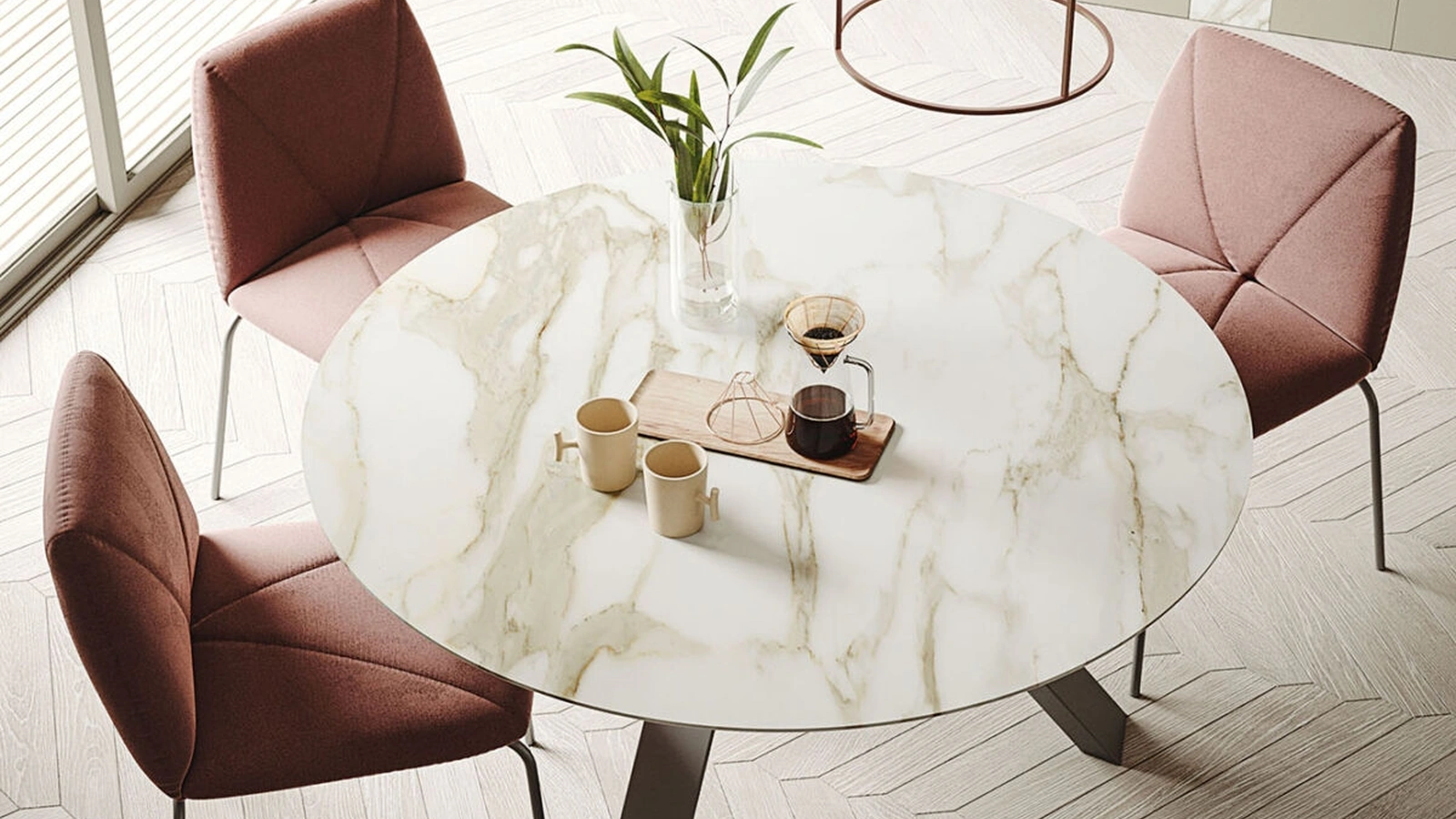 Lampada a sospensione Brassie Round in metallo dalle linee essenziali e sinuose di Ronda Design