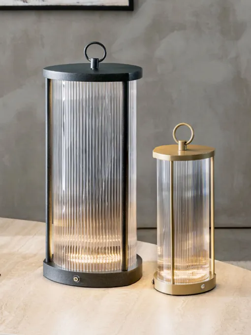 Lampada da tavolo Giò Giò T di Riflessi