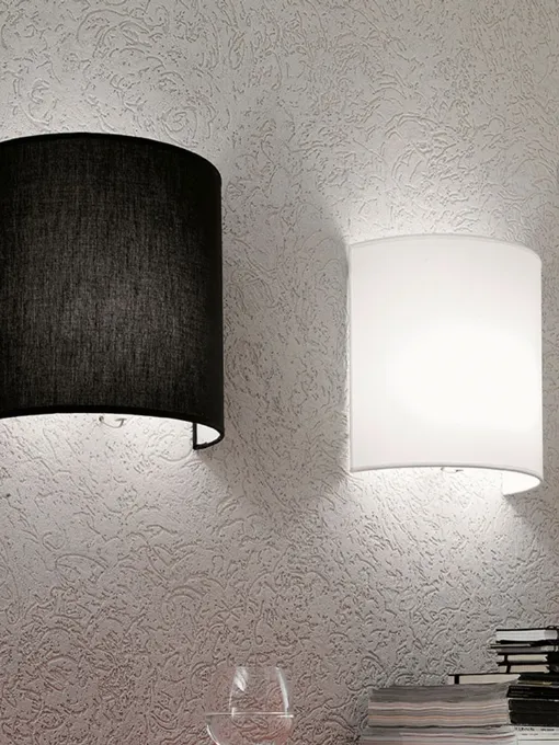 Lampada Luna Applique in tessuto di Adriani e Rossi