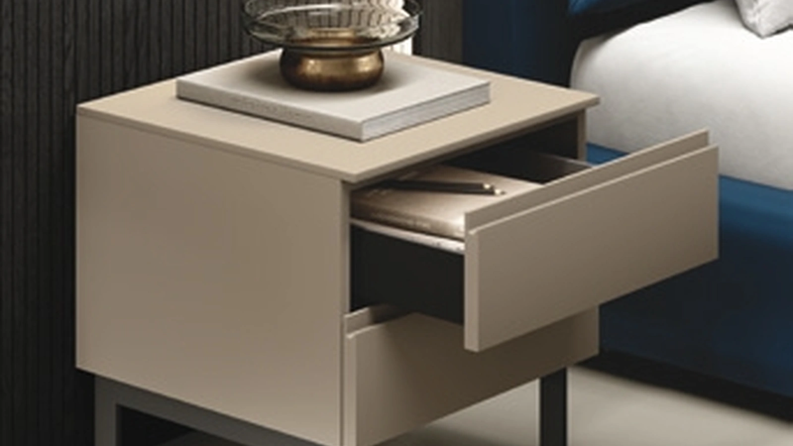 Comodino Groove di GF Interiors