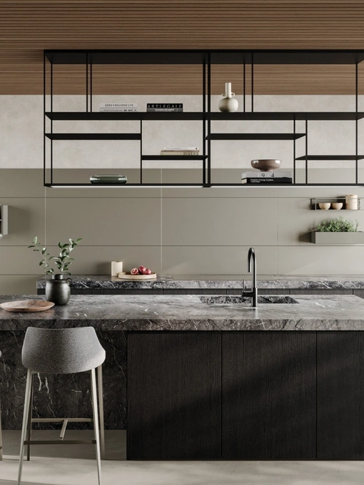 Libreria sospesa Levia Kitchen in metallo verniciato di Ronda Design