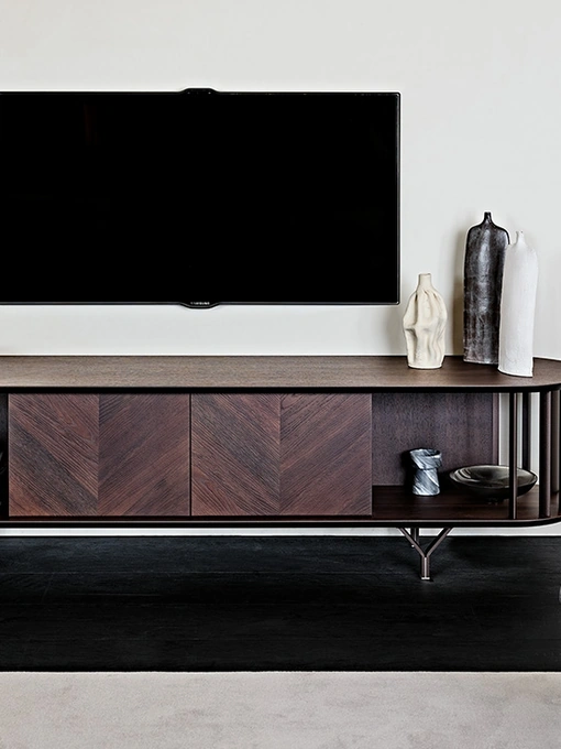 Mobile Porta Tv in legno Noce Canaletto con inserti in metallo Costes di Cattelan Italia