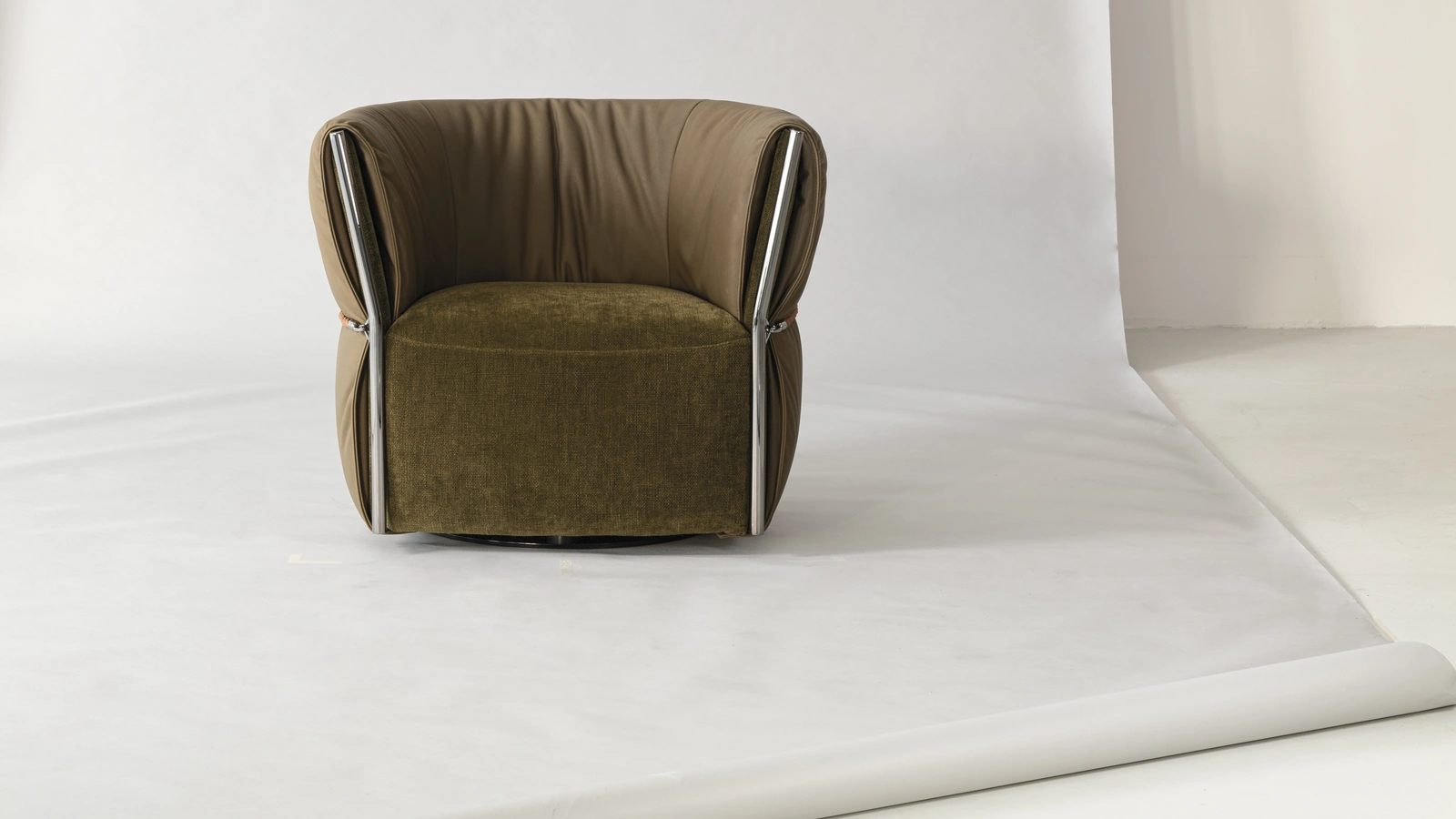 Poltroncina Belt di Cierre Imbottiti