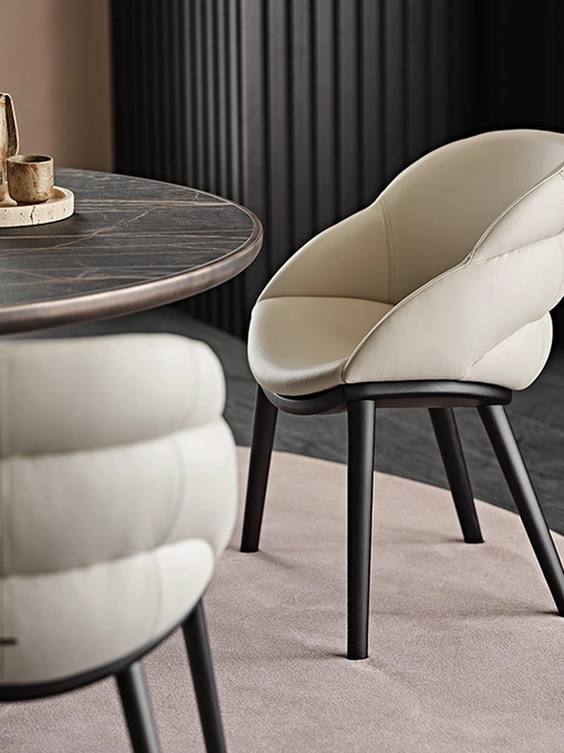 Sedia imbottita rivestita in ecopelle Camilla di Cattelan Italia