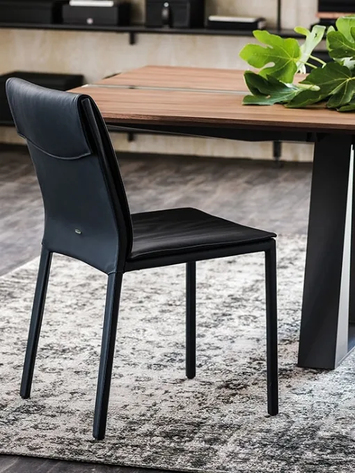 Sedia in acciaio con rivestimento in pelle Isabel di Cattelan Italia