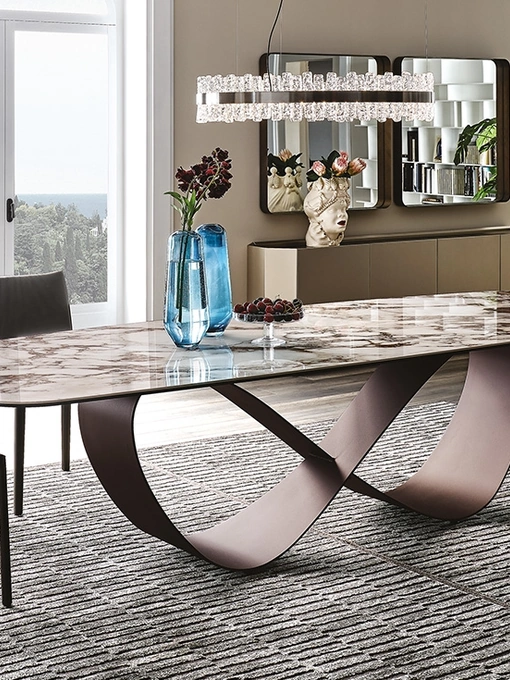 Tavolo con piano in ceramica effetto marmo Butterfly Keramik di Cattelan Italia