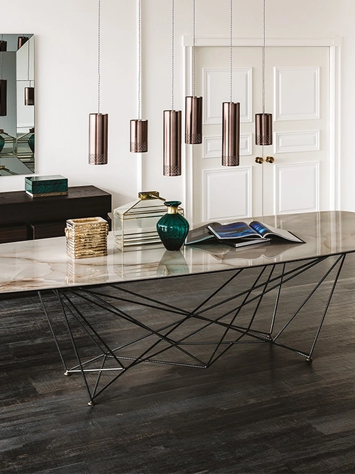 Tavolo con gambe in acciaio e piano in ceramica Gordon Keramik di Cattelan Italia