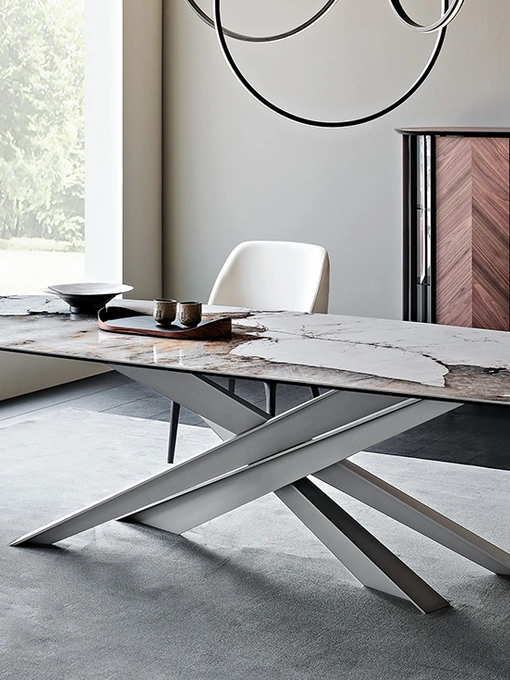 Tavolo Lancer con piano in ceramica effetto marmo Keramik di Cattelan Italia