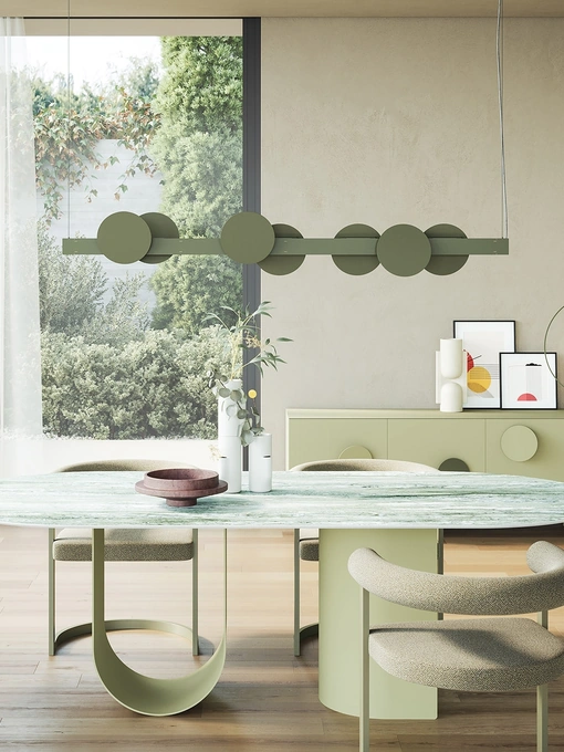 Tavolo ovale Roshi con top in ceramica e base in metallo di Ronda Design