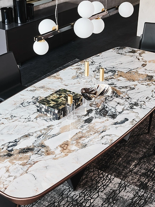 Tavolo con piano in ceramica Skorpio Keramic Premium di Cattelan Italia