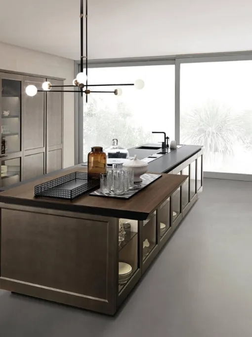 Cucina Design Filò Project 2 con isola in laccato opaco ossidato e vetro di Euromobil